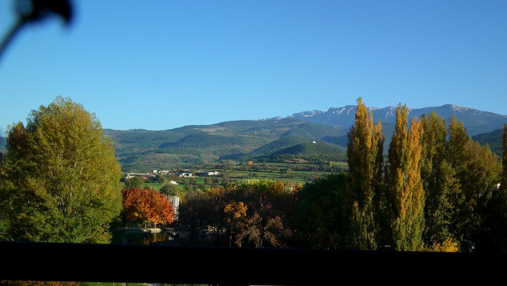 Casa Catharina Acomodação com café da manhã La Seu d'Urgell Exterior foto